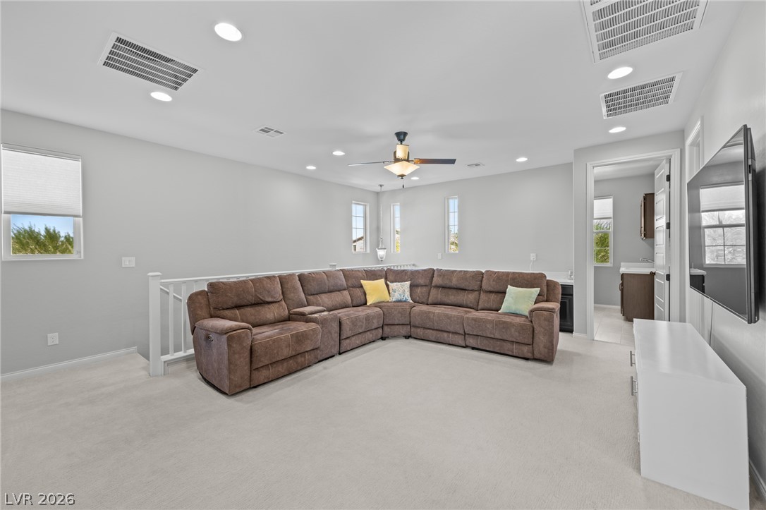 9163 Fairview Heights Street Las Vegas NV 89113