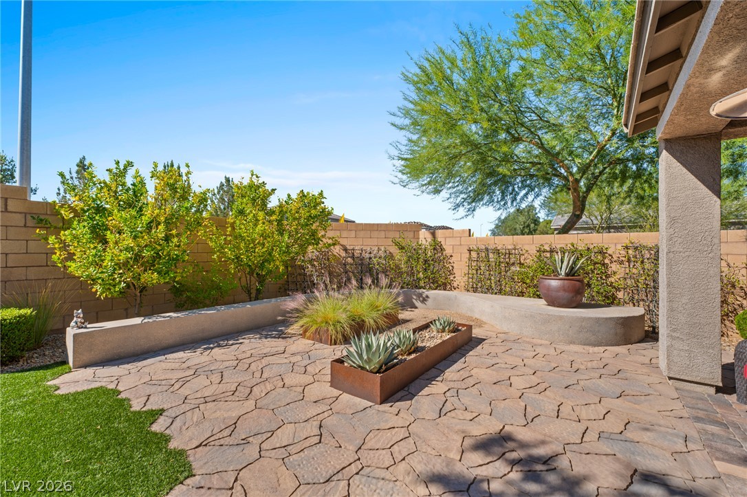 9163 Fairview Heights Street Las Vegas NV 89113