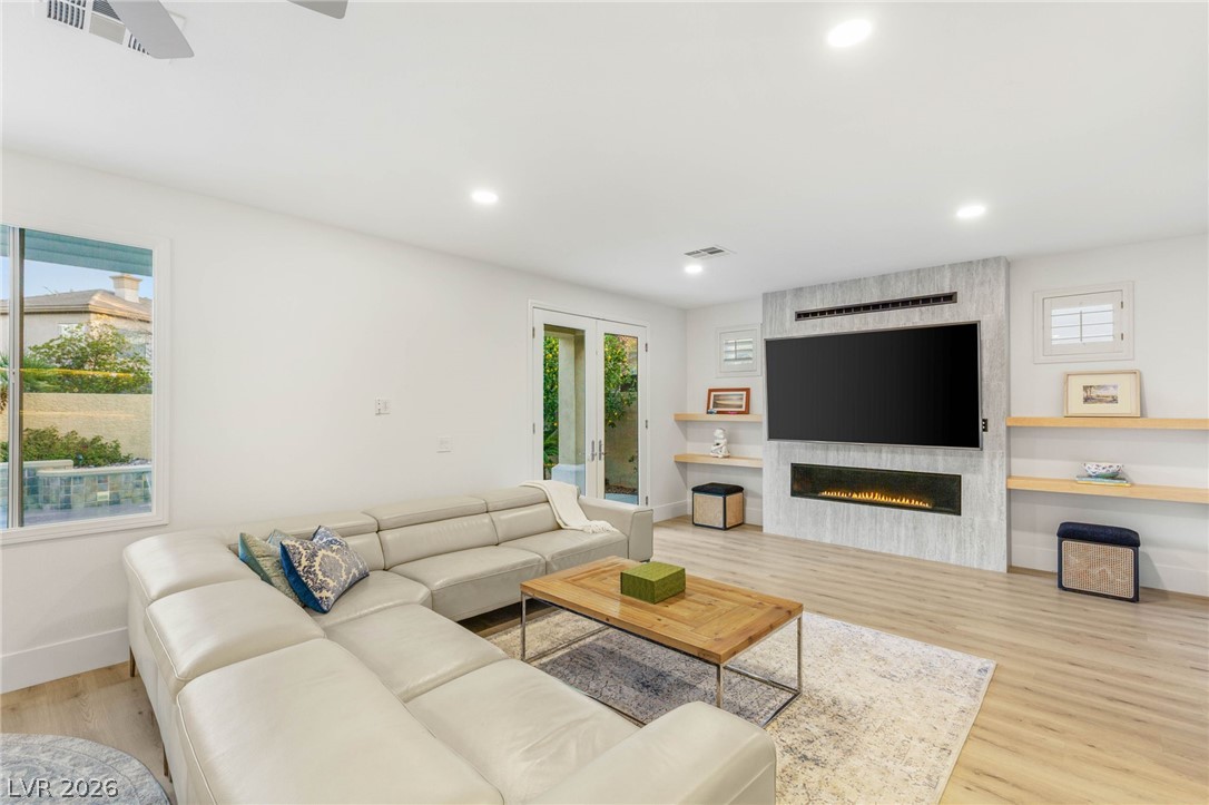 712 Proud Eagle Lane Las Vegas NV 89144