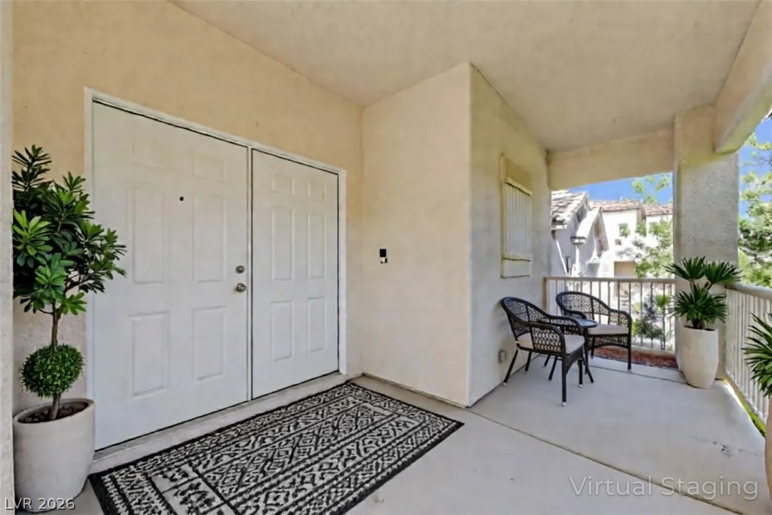 9004 Snowtrack Avenue Las Vegas NV 89149