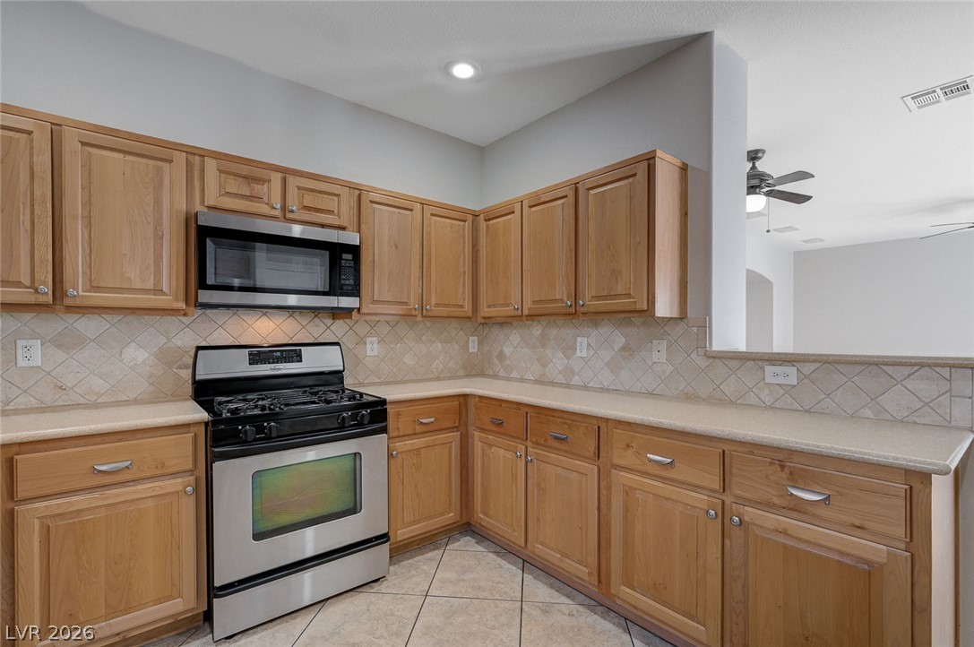 9004 Snowtrack Avenue Las Vegas NV 89149