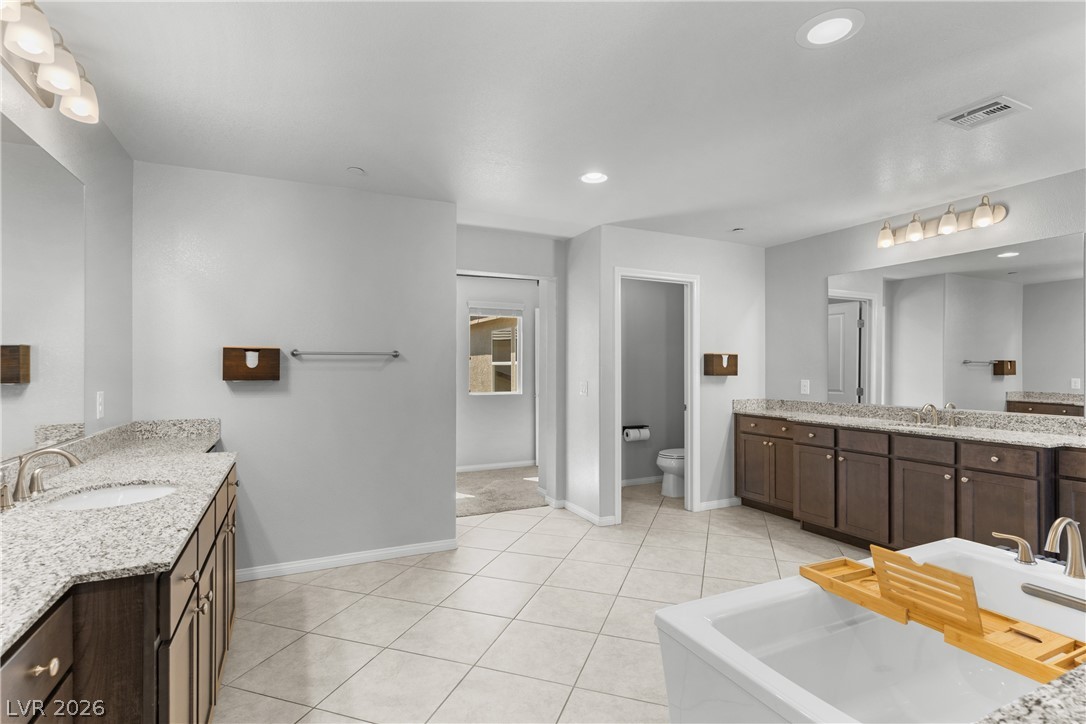 4504 Amazing View Street Las Vegas NV 89129