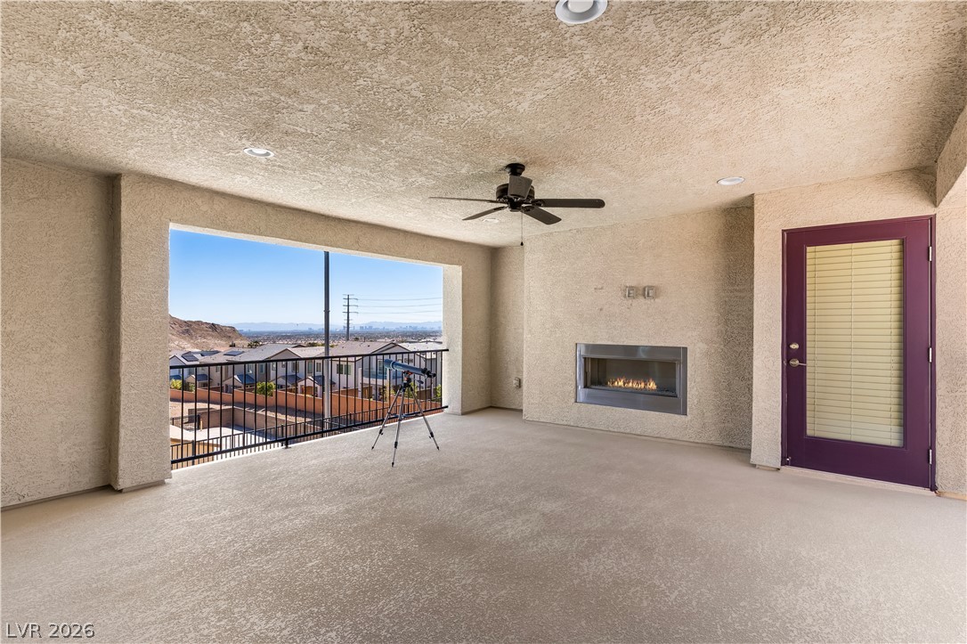 4504 Amazing View Street Las Vegas NV 89129
