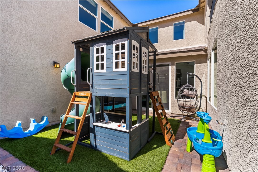 4504 Amazing View Street Las Vegas NV 89129