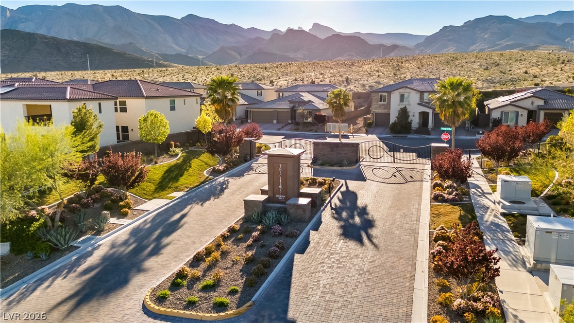 4504 Amazing View Street Las Vegas NV 89129