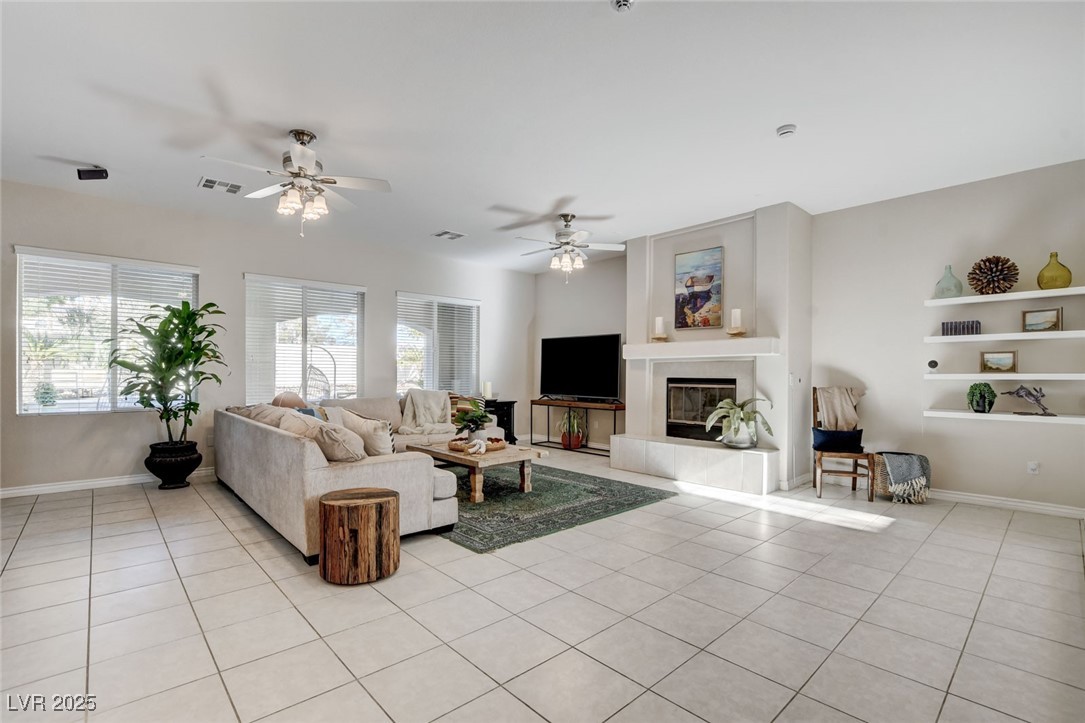 8712 Beckett Ridge Avenue Las Vegas NV 89149