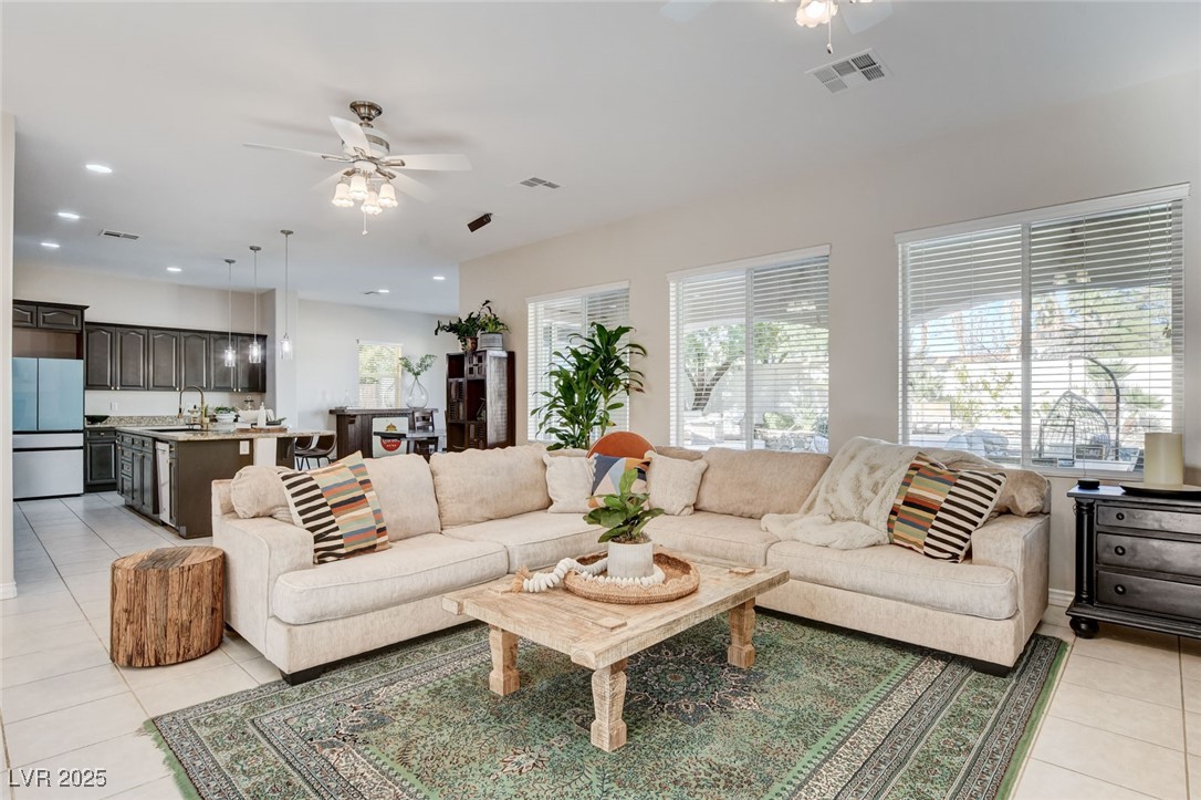 8712 Beckett Ridge Avenue Las Vegas NV 89149