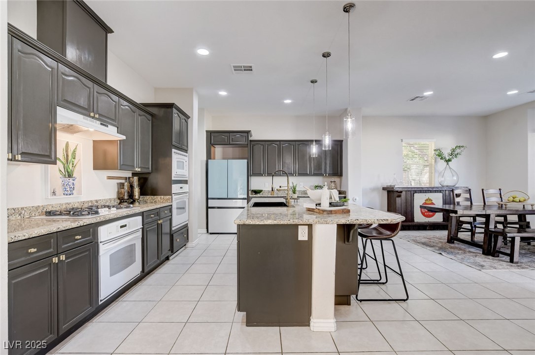 8712 Beckett Ridge Avenue Las Vegas NV 89149