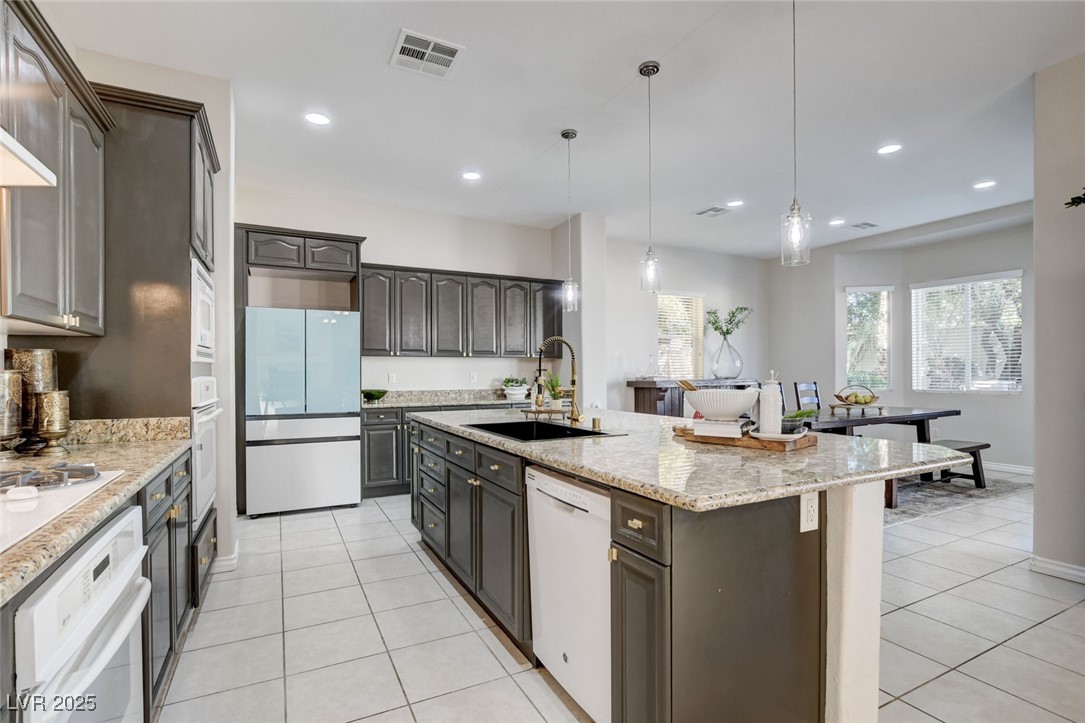 8712 Beckett Ridge Avenue Las Vegas NV 89149