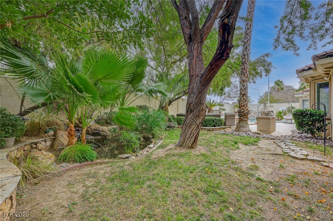 8712 Beckett Ridge Avenue Las Vegas NV 89149