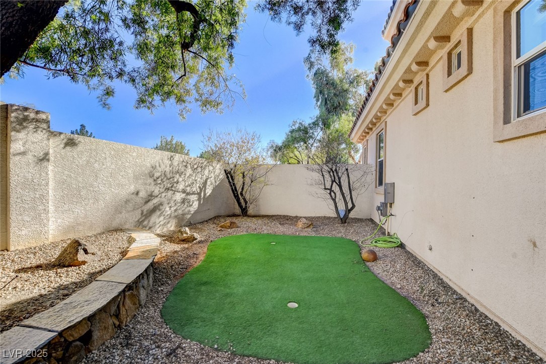 8712 Beckett Ridge Avenue Las Vegas NV 89149