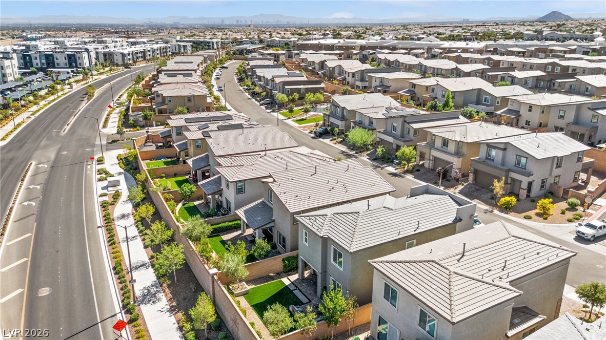 8910 Sasquatch Run Avenue Las Vegas NV 89166