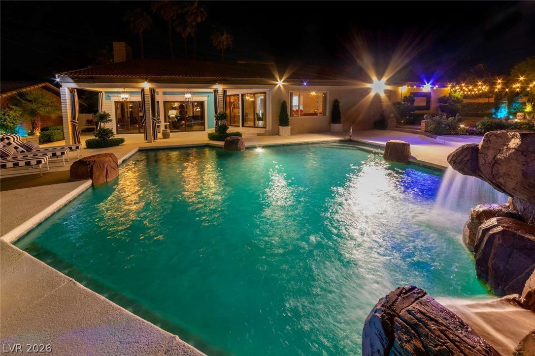 2030 Mohigan Way Las Vegas NV 89169