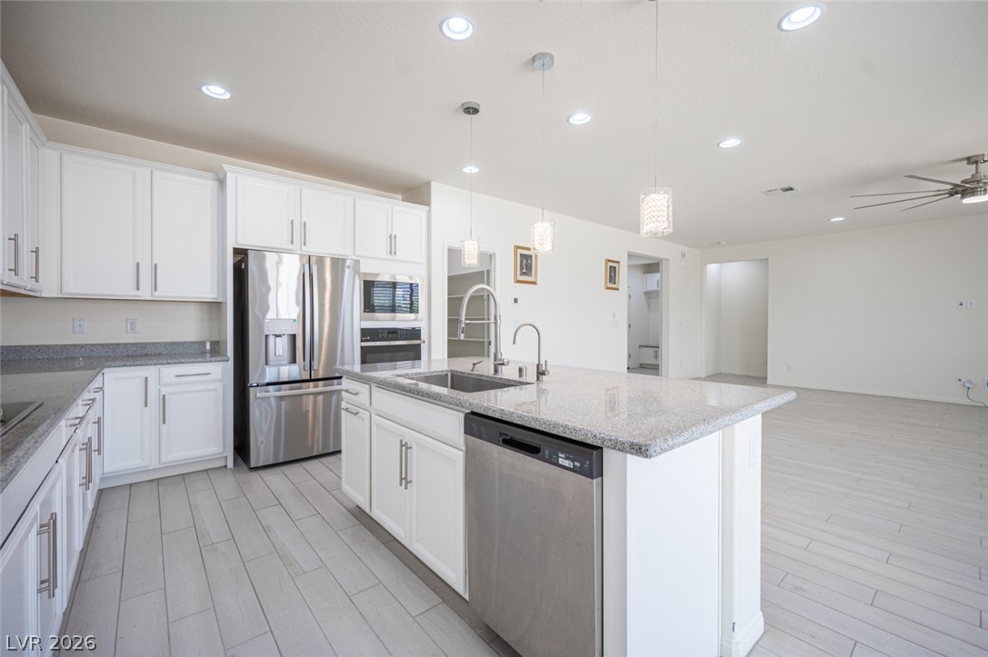 6431 Sundance Pahrump NV 89061