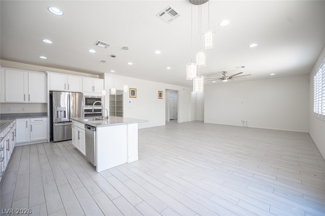 6431 Sundance Pahrump NV 89061
