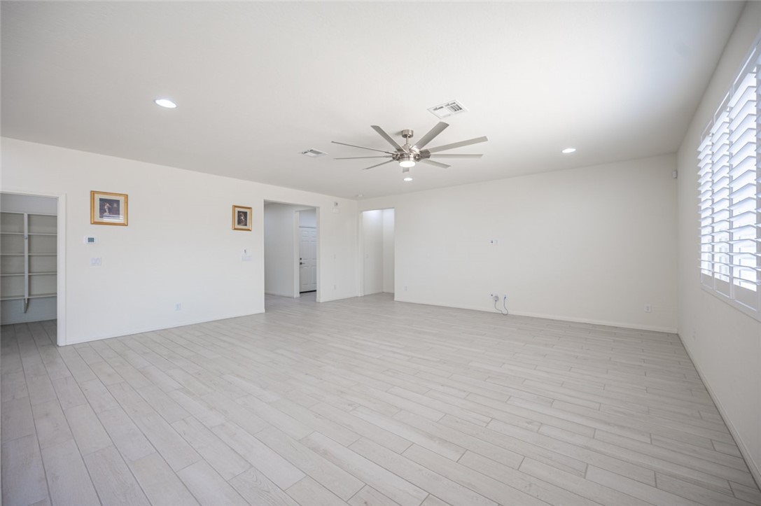 6431 Sundance Pahrump NV 89061