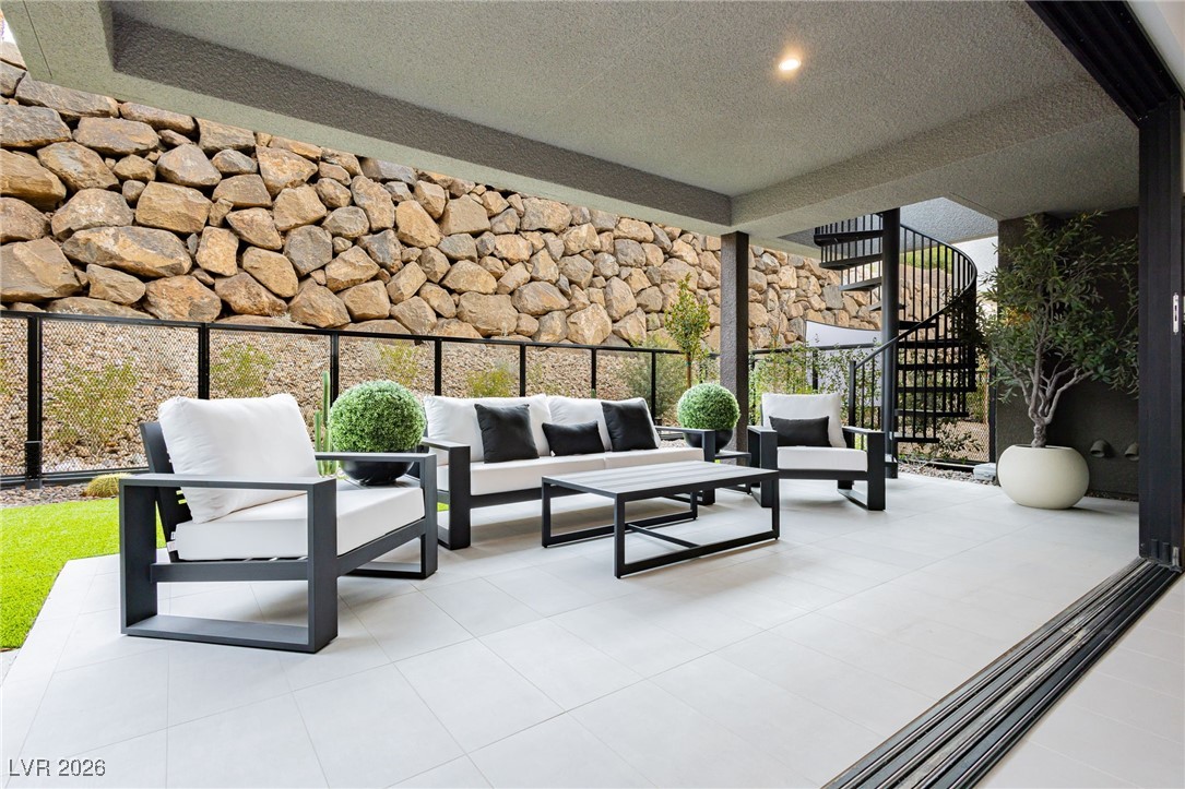 13 Promenade Isle Lane Henderson NV 89011