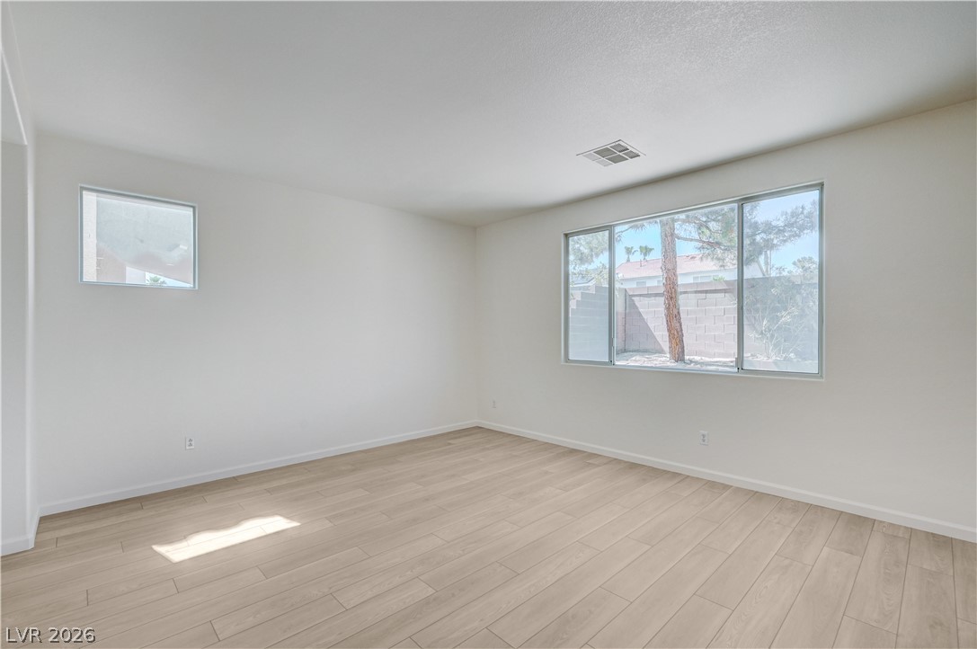 9492 Rainfall Avenue Las Vegas NV 89147