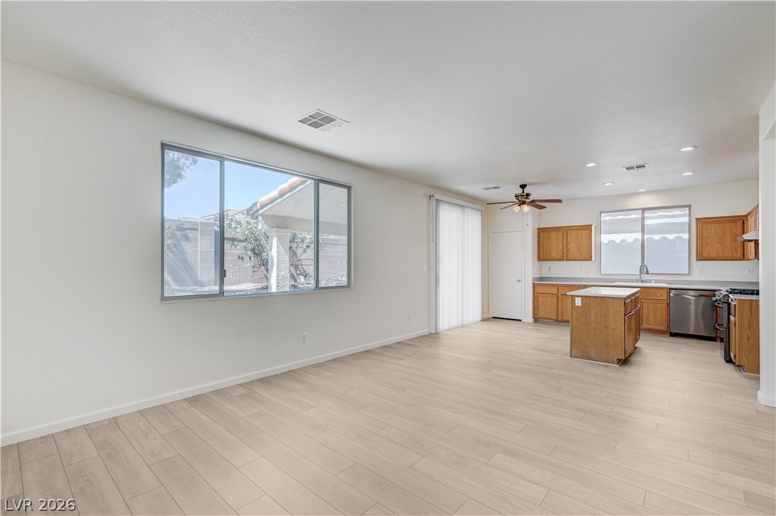 9492 Rainfall Avenue Las Vegas NV 89147