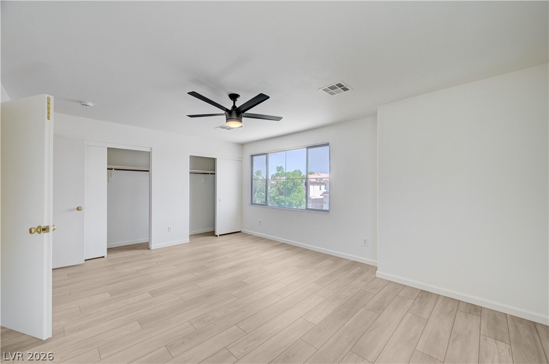 9492 Rainfall Avenue Las Vegas NV 89147