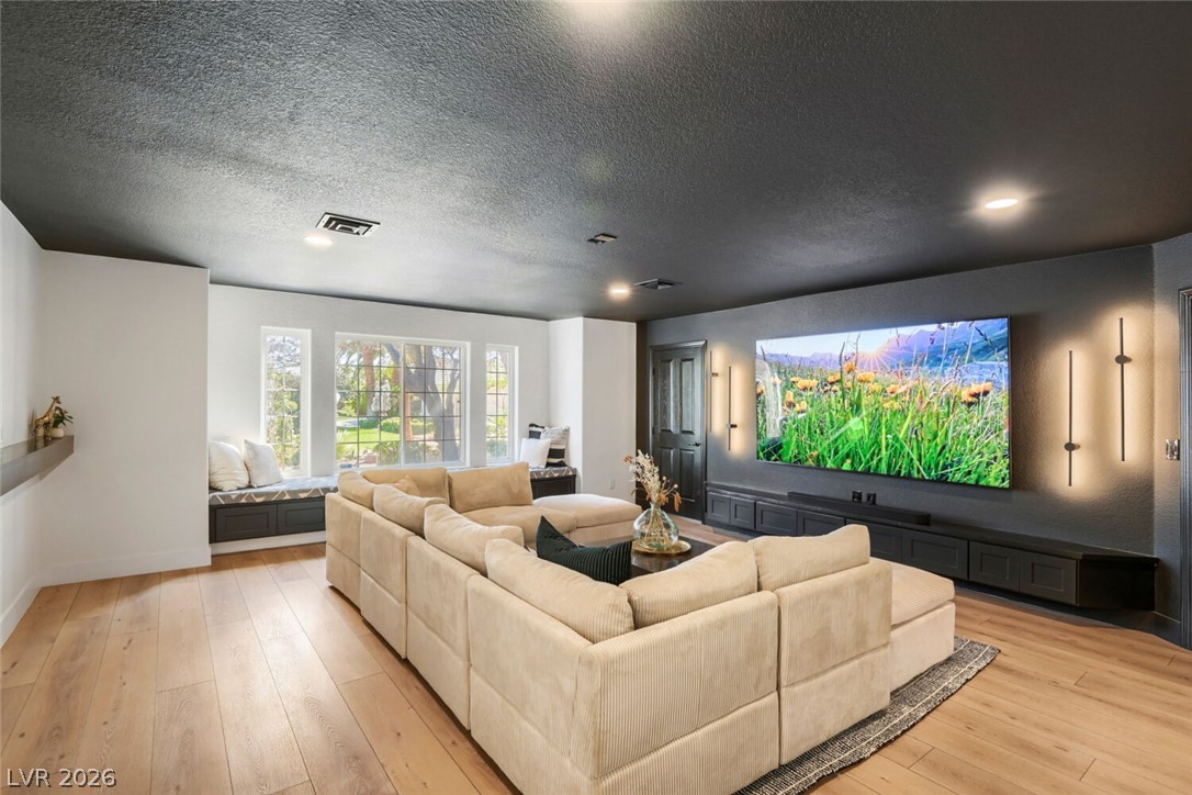 8415 Del Vista Court Las Vegas NV 89113