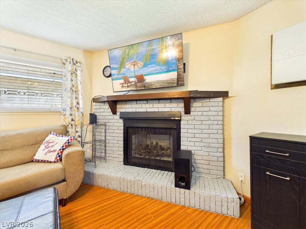 7824 Ducharme Avenue Las Vegas NV 89145