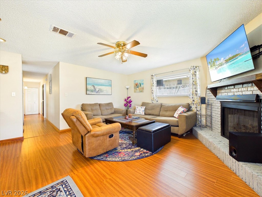 7824 Ducharme Avenue Las Vegas NV 89145
