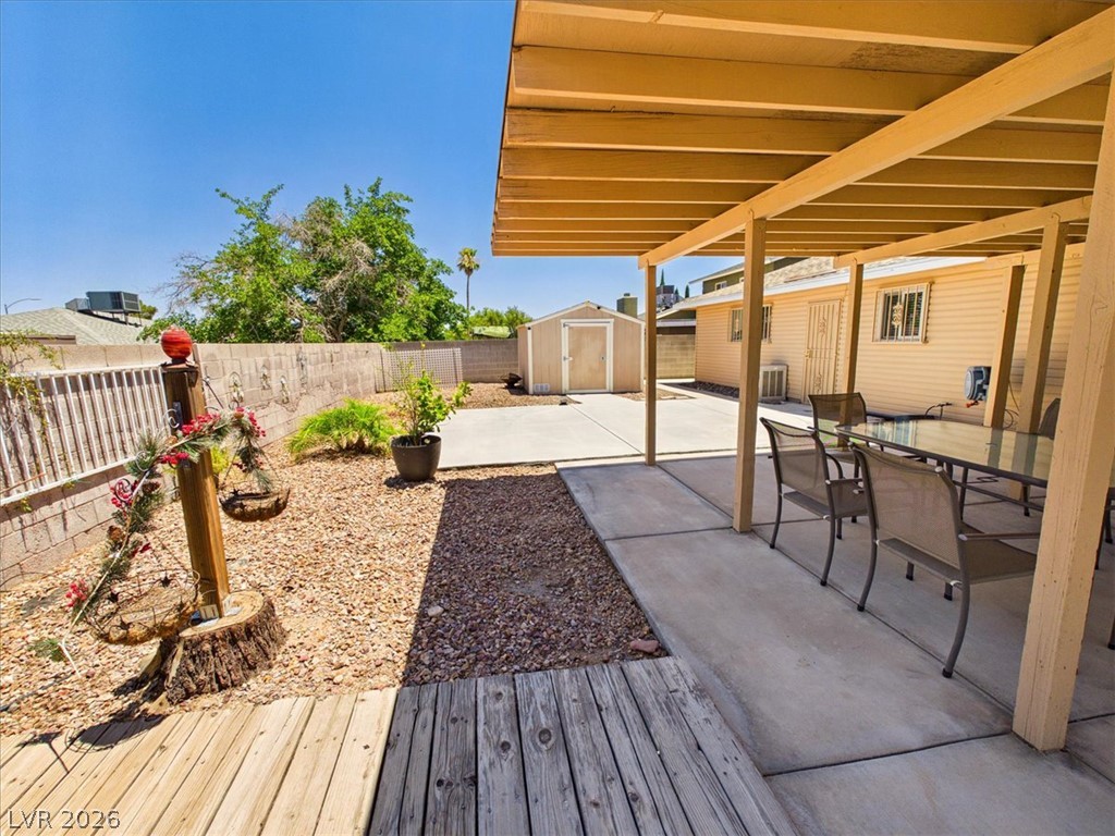 7824 Ducharme Avenue Las Vegas NV 89145