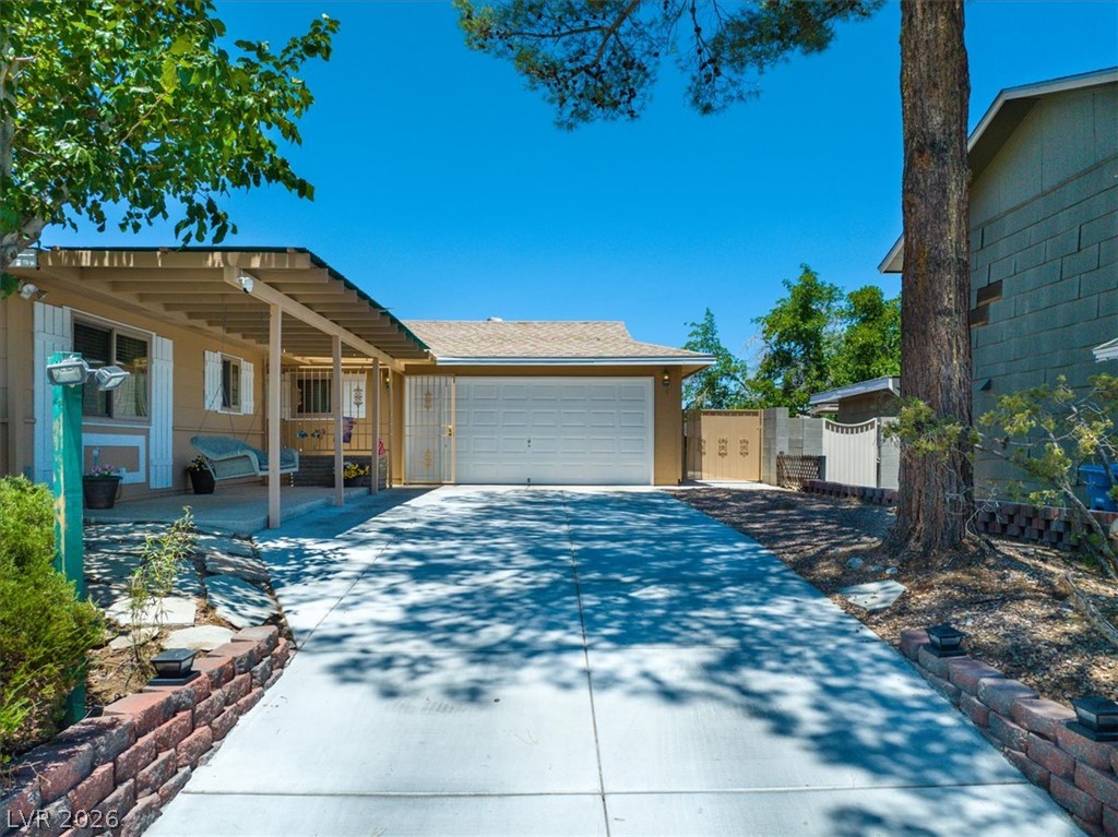 7824 Ducharme Avenue Las Vegas NV 89145