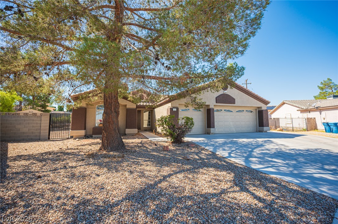 5717 Compton Drive Las Vegas NV 89108