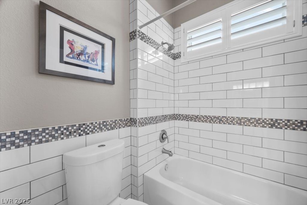 1516 Castle Wall Street Las Vegas NV 89117