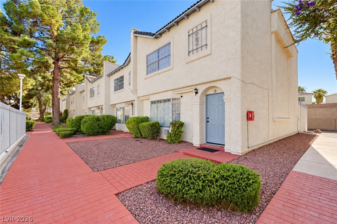 5383 Mountain Vista Street 13 Las Vegas NV 89120