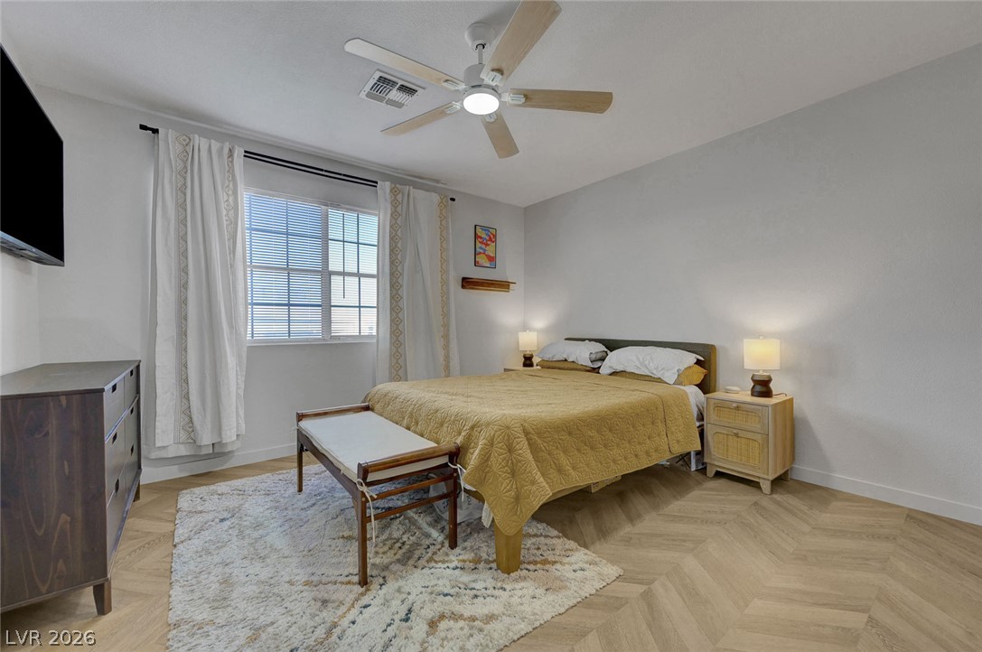 5383 Mountain Vista Street 13 Las Vegas NV 89120