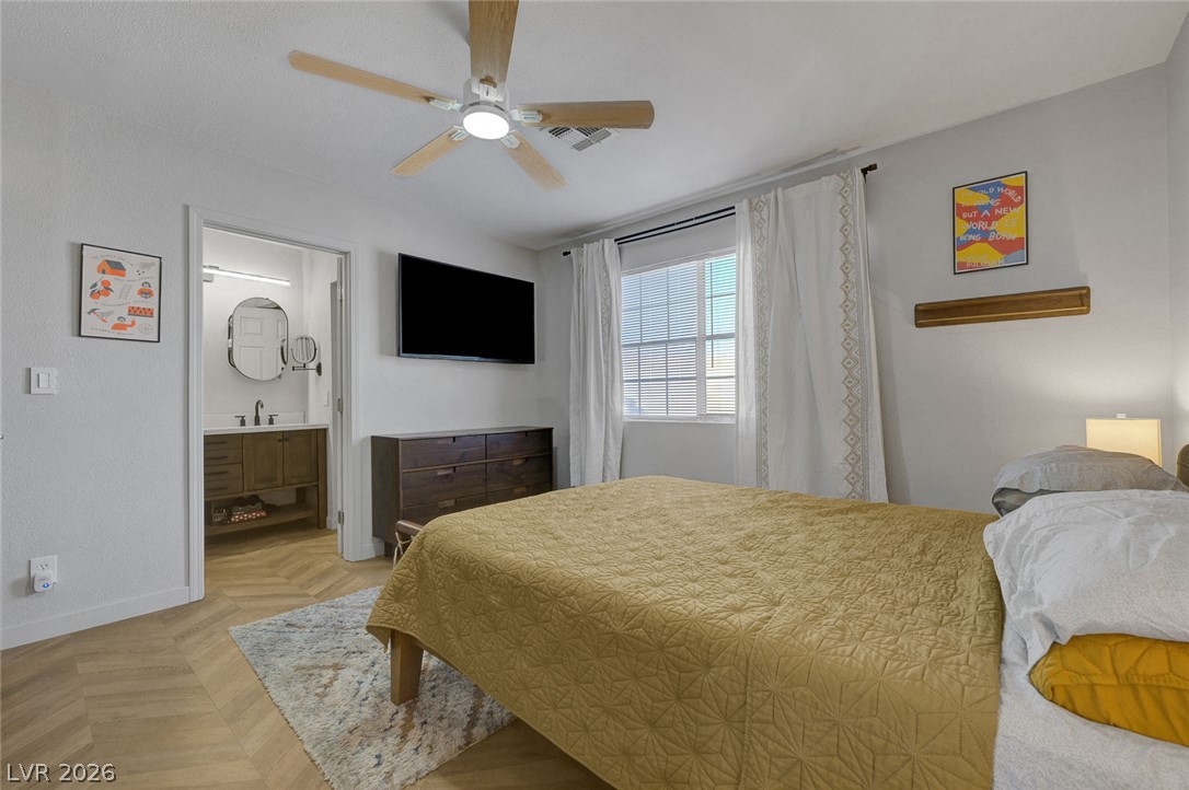 5383 Mountain Vista Street 13 Las Vegas NV 89120