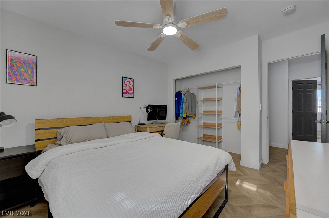 5383 Mountain Vista Street 13 Las Vegas NV 89120