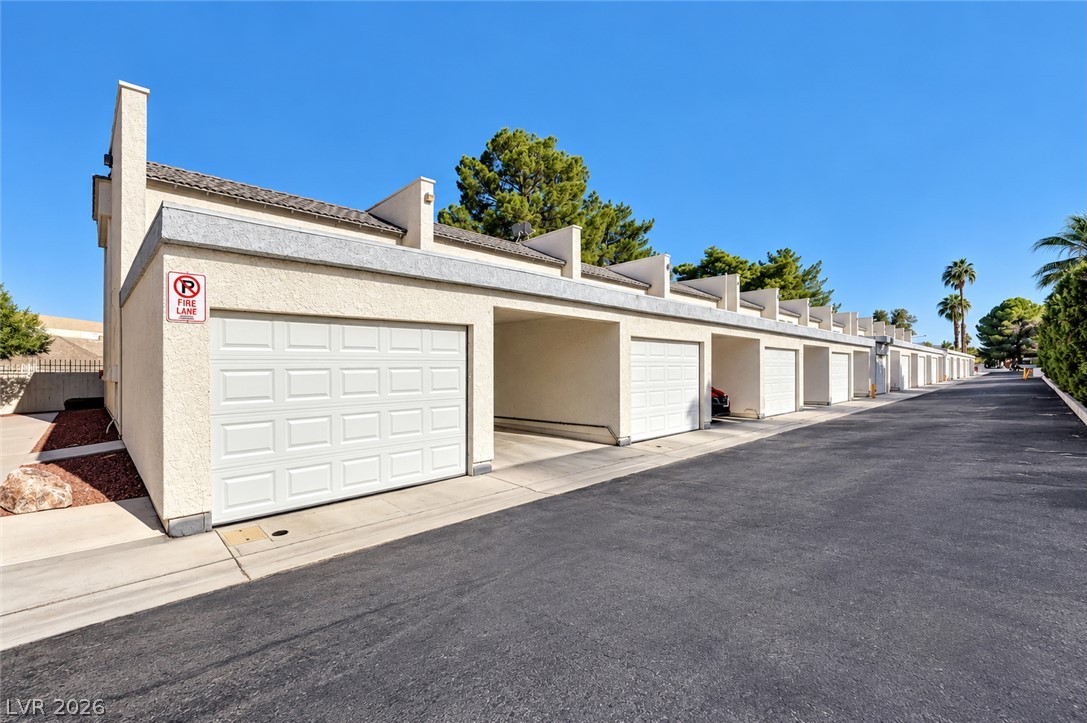 5383 Mountain Vista Street 13 Las Vegas NV 89120