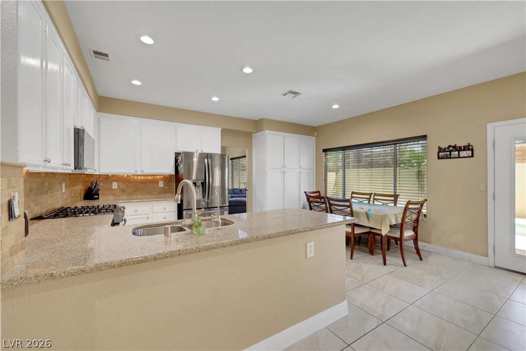 9229 Valador Avenue Las Vegas NV 89129