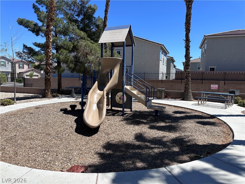 6789 Gold Yarrow Street Las Vegas NV 89148