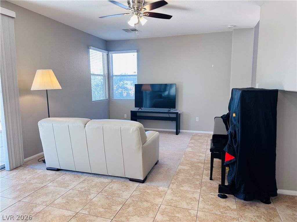 6789 Gold Yarrow Street Las Vegas NV 89148