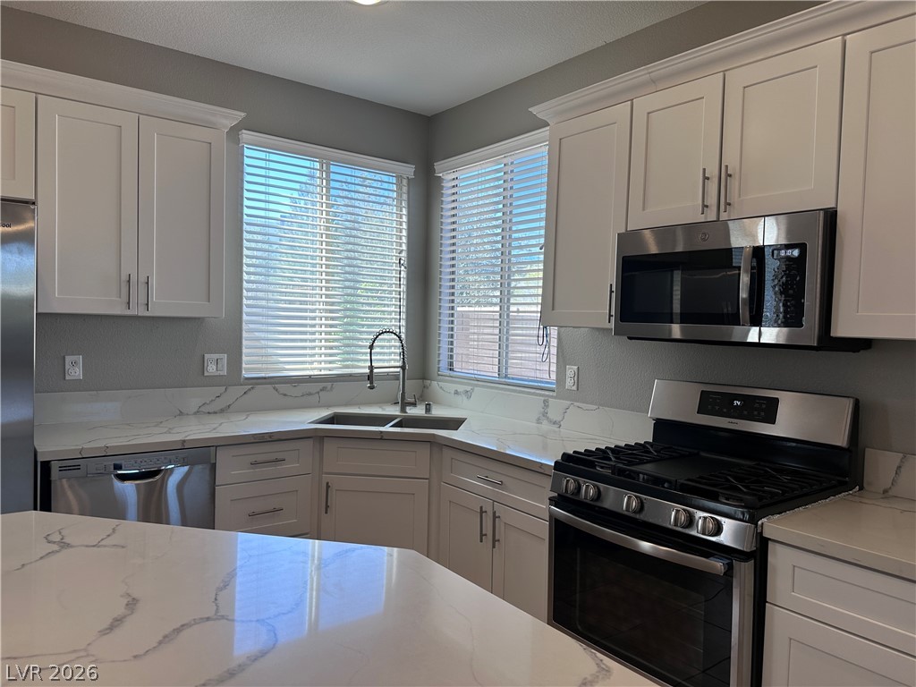 6789 Gold Yarrow Street Las Vegas NV 89148