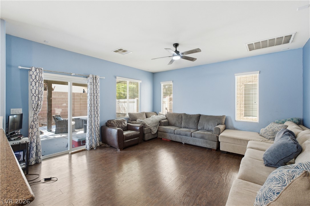 8051 Maple Park Street Las Vegas NV 89131
