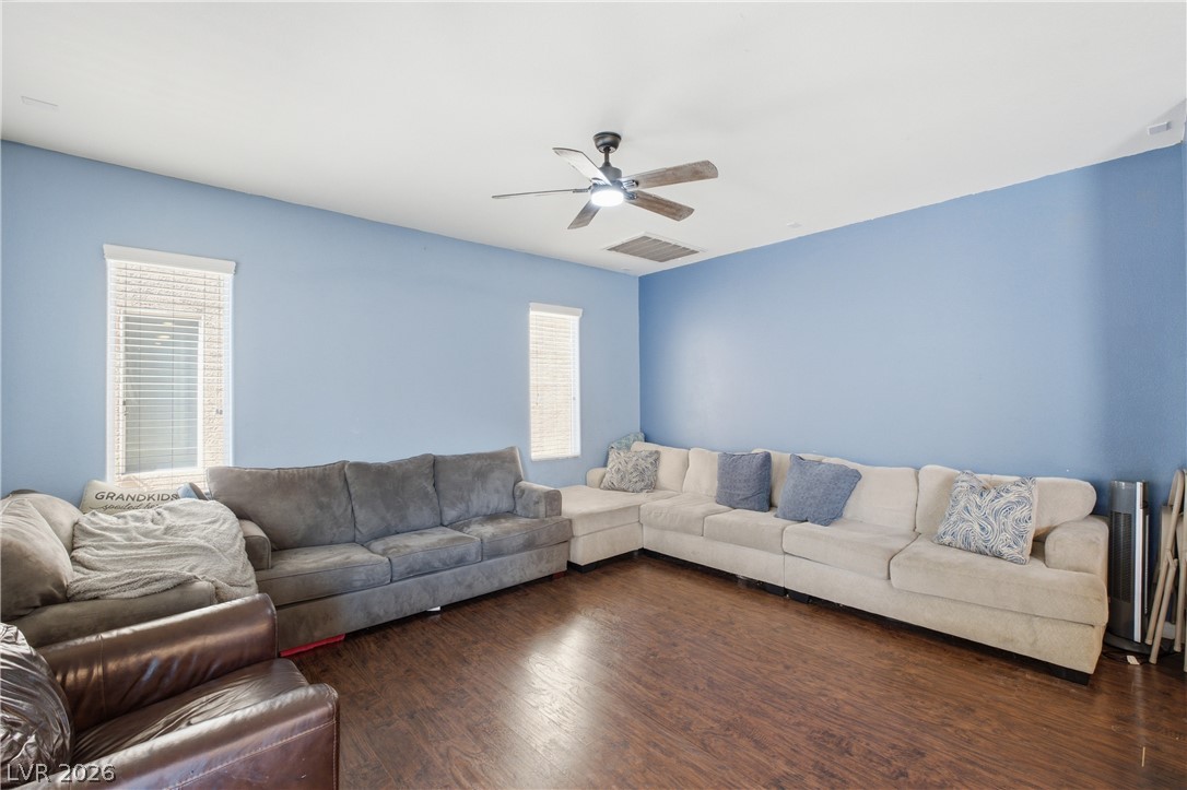 8051 Maple Park Street Las Vegas NV 89131