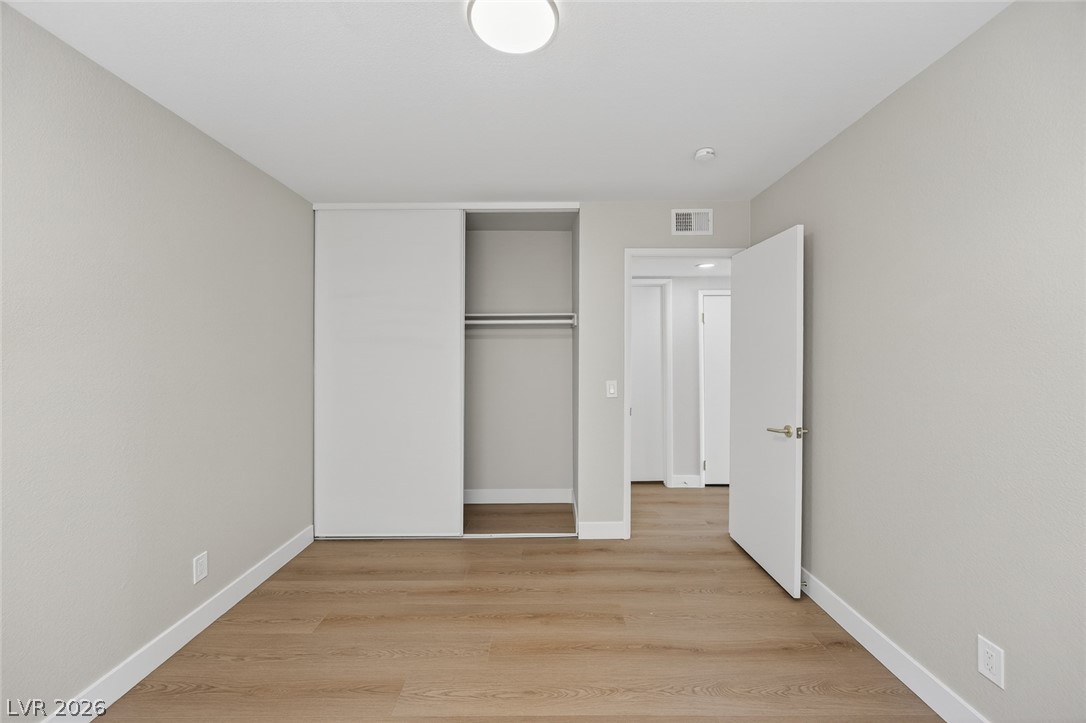 6735 Greengrove Drive Las Vegas NV 89103