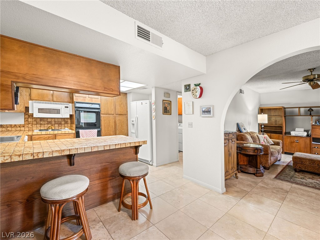 3422 Kensbrook Street Las Vegas NV 89121