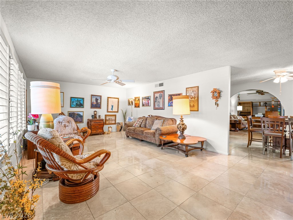 3422 Kensbrook Street Las Vegas NV 89121