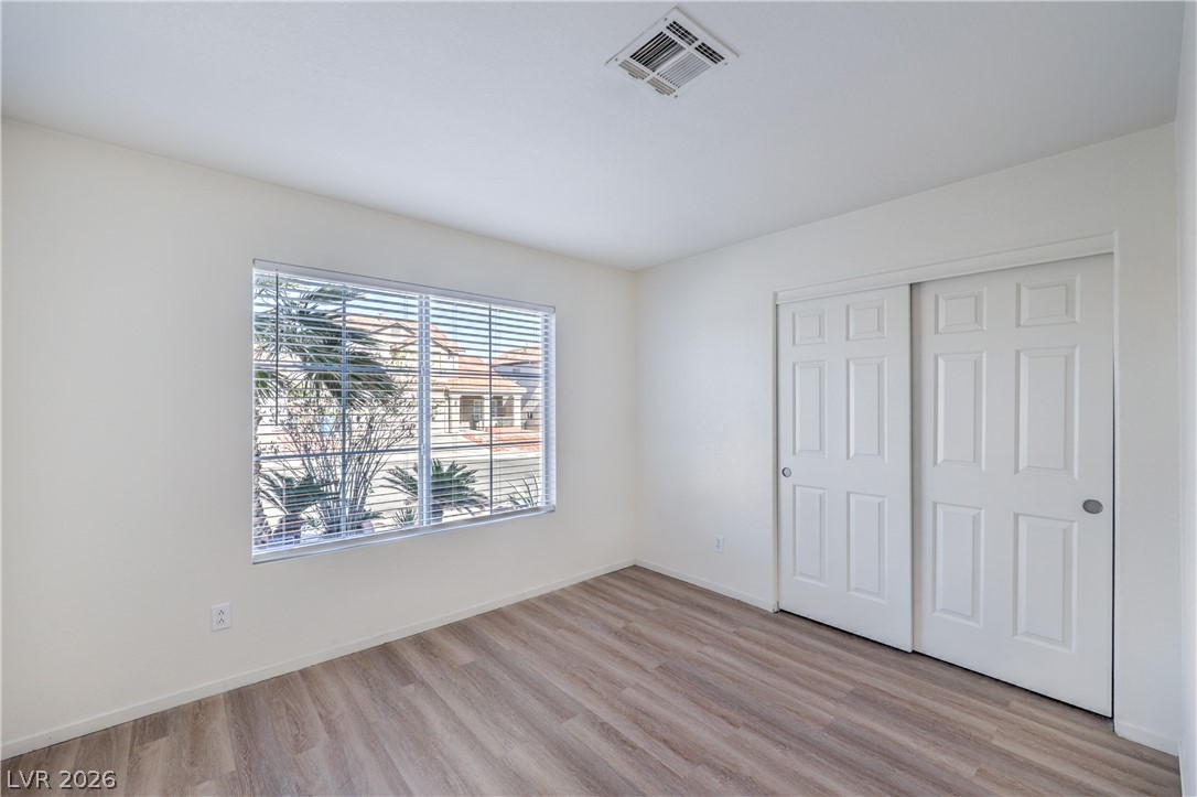 8433 Cinnamon Hill Avenue Las Vegas NV 89129