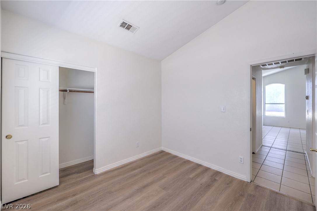 8433 Cinnamon Hill Avenue Las Vegas NV 89129