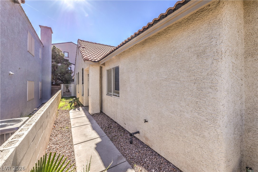 8433 Cinnamon Hill Avenue Las Vegas NV 89129
