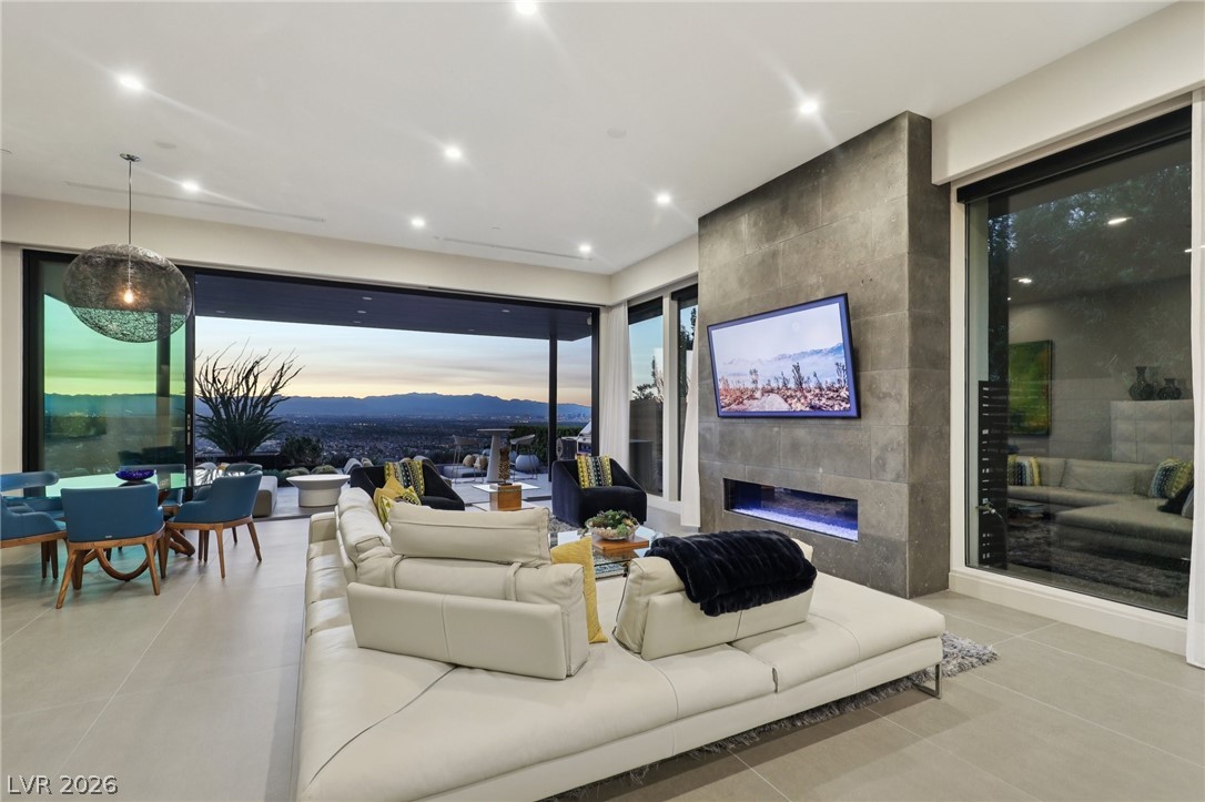 375 Tranquil Peak Court Henderson NV 89012