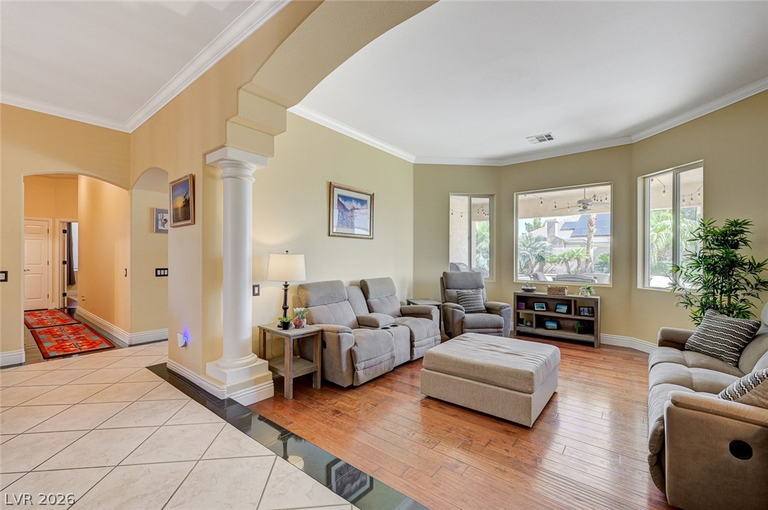 10800 Cedar Forest Avenue Las Vegas NV 89144